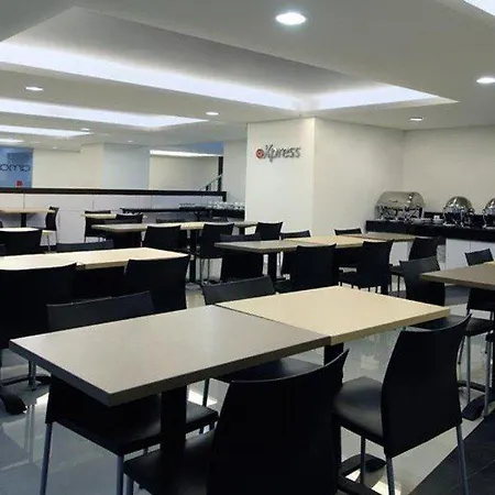 Amaris Hotel Thamrin City 